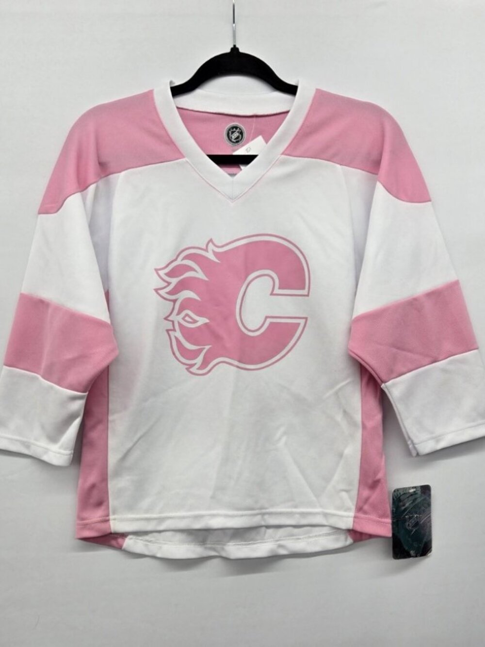 Calgary Flames Pink & White NHL Youth Hockey Jersey – S/M